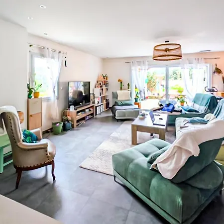 Holiday home River House Saint-Fortunat-sur-Eyrieux